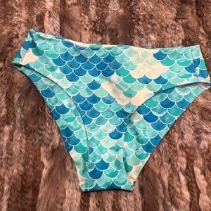 Fused Hawaii Haleakala High Rise in Mermaid Soul NWT